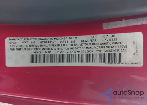 2007 Volkswagen New Beetle 2.5 from USA, damaged, VIN 3VWRG31Y57M401007